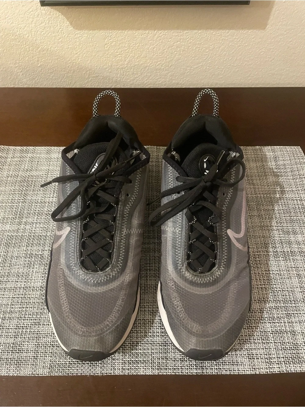 Nike Women's Gray and Black Athletic Sneakers with Pink Swoosh
